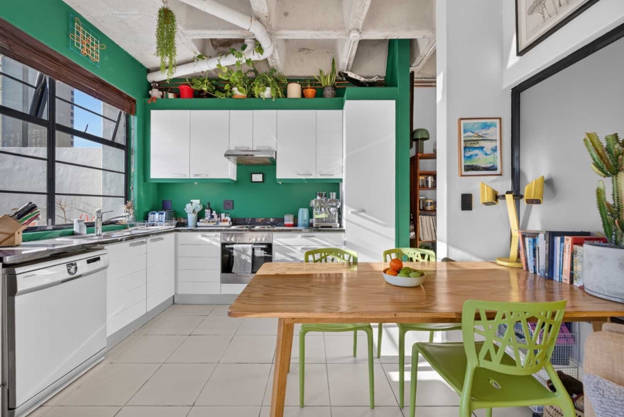 2 Bedroom Property for Sale in Cape Town City Centre Western Cape